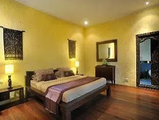 Catur Kembar Villa Seminyak   Seminyak (Bali)